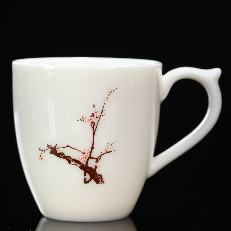 Large Gold-Rimmed Tea-Tasting Cup 16