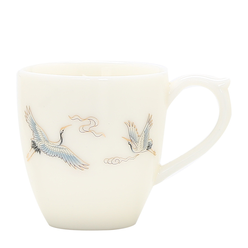 Large Gold-Rimmed Tea-Tasting Cup 16