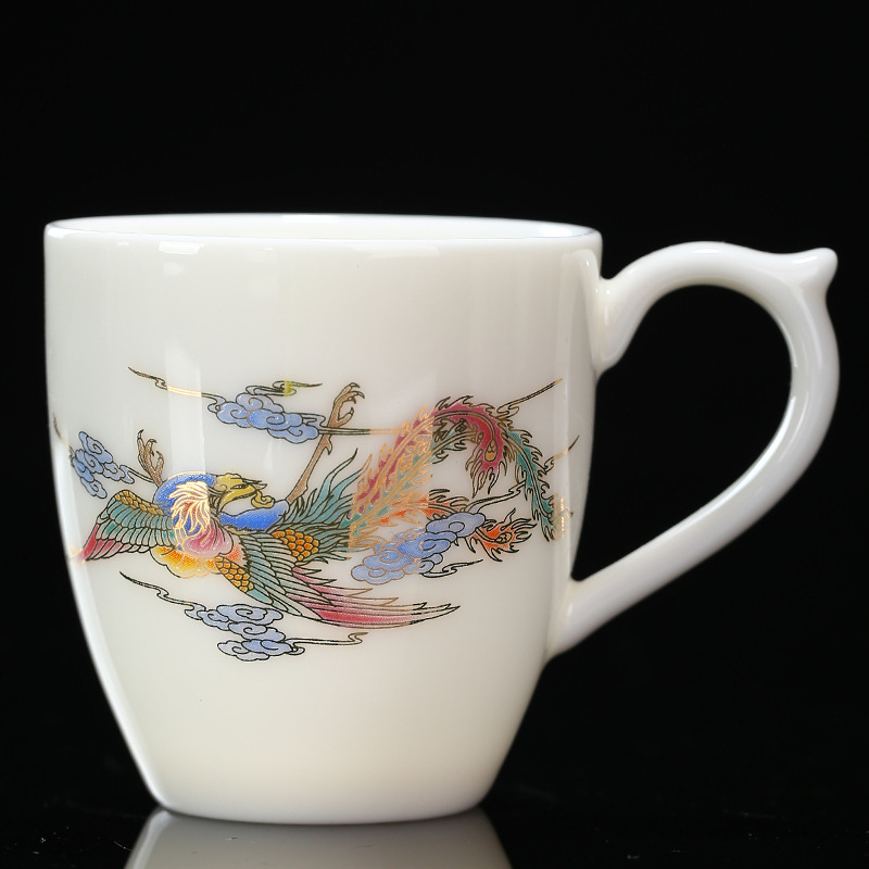 Large Gold-Rimmed Tea-Tasting Cup 16